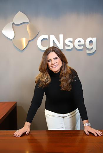 Solange Beatriz CNseg