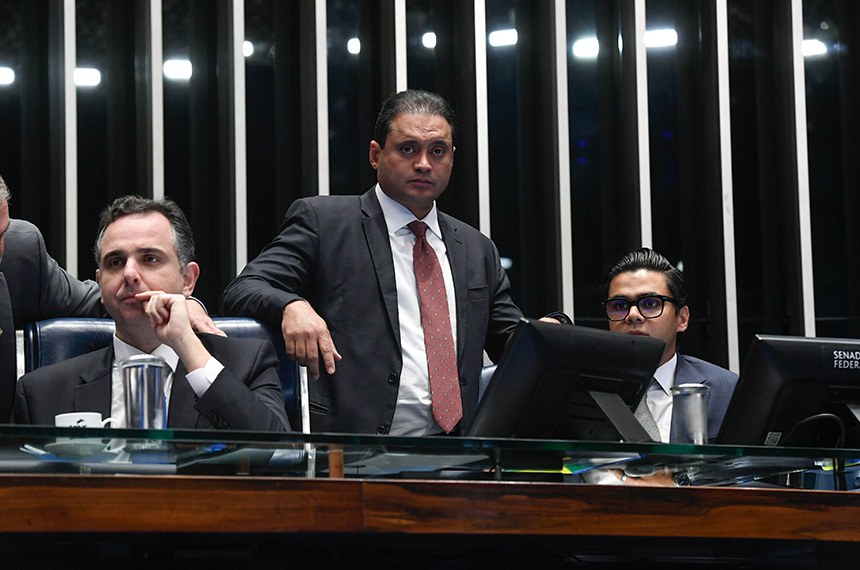 senado 271124